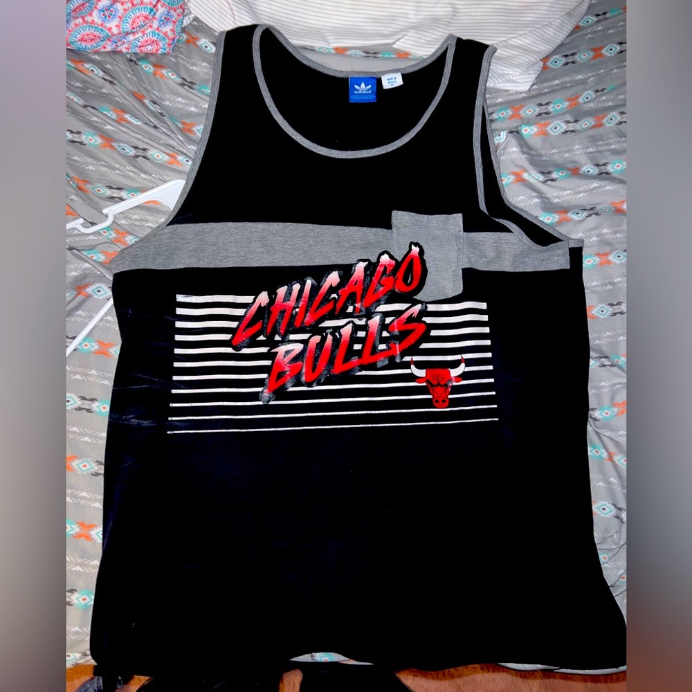 XL Chicago Bulls adidas tank top. Good condition and vintage fits like a Large